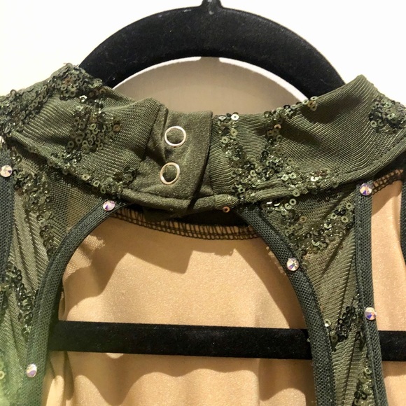 Competitive dance costume - Picture 4 of 6